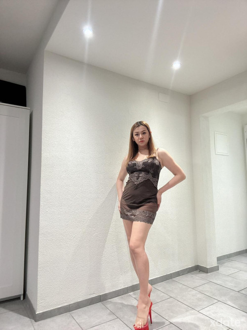 Helen – Basel photo 5