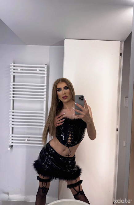 Golden Eva✨ – Zürich photo 4