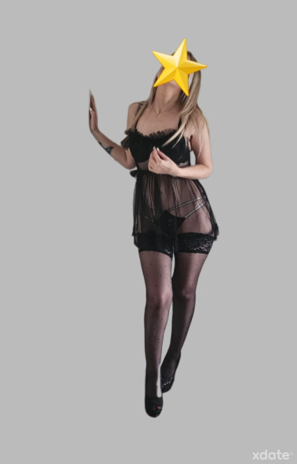 Karina – Basel photo 3