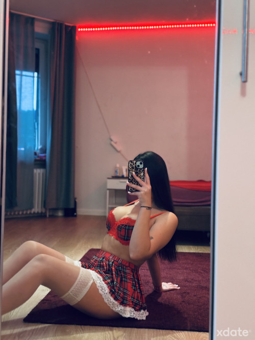 Sara Tabulos service ❤️😈 – Landquart photo 2