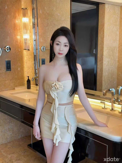 Liya & Mimi – Einsiedeln photo 5