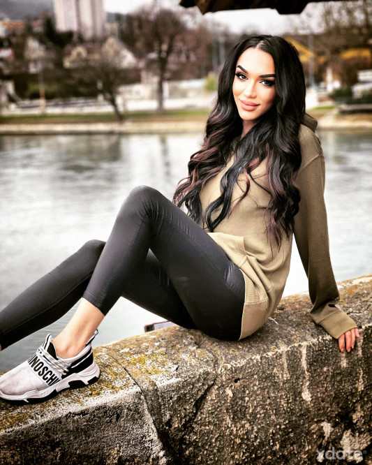 Romina – Basel photo 4