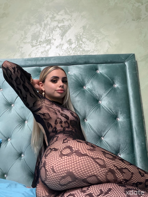 Katja – Basel photo 5